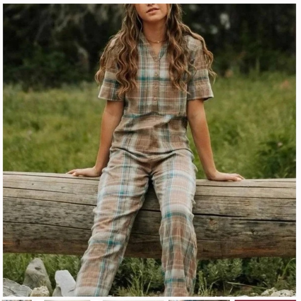 NWOT Bobbie Wren Plaid Short Sleeved Jumpsuit | Size M